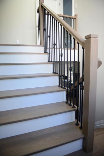 Closed Risers Stairs Gallery – CUSTOM STAIRS & RAILING LTD.